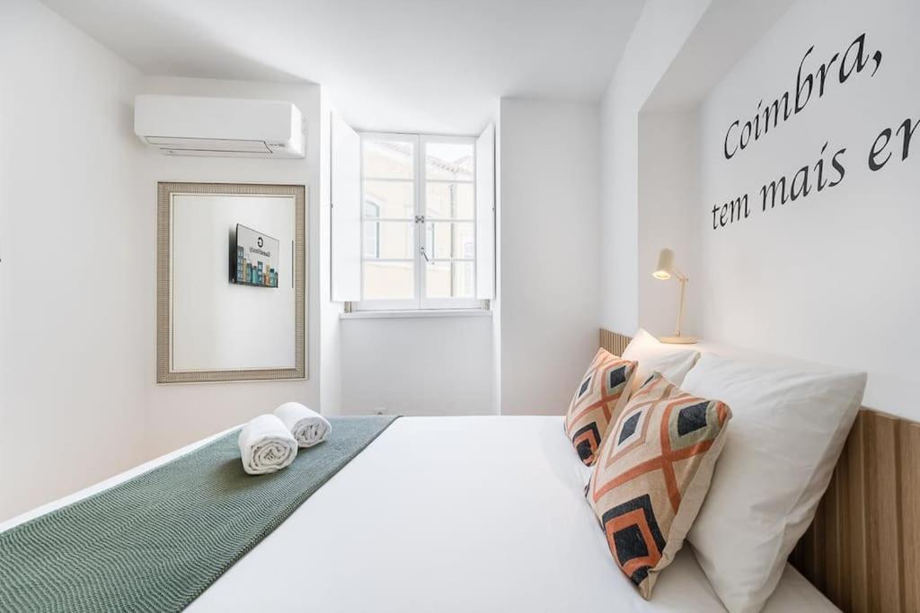 A Charming Stay Near Paco Das Escolas Coimbra Esterno foto